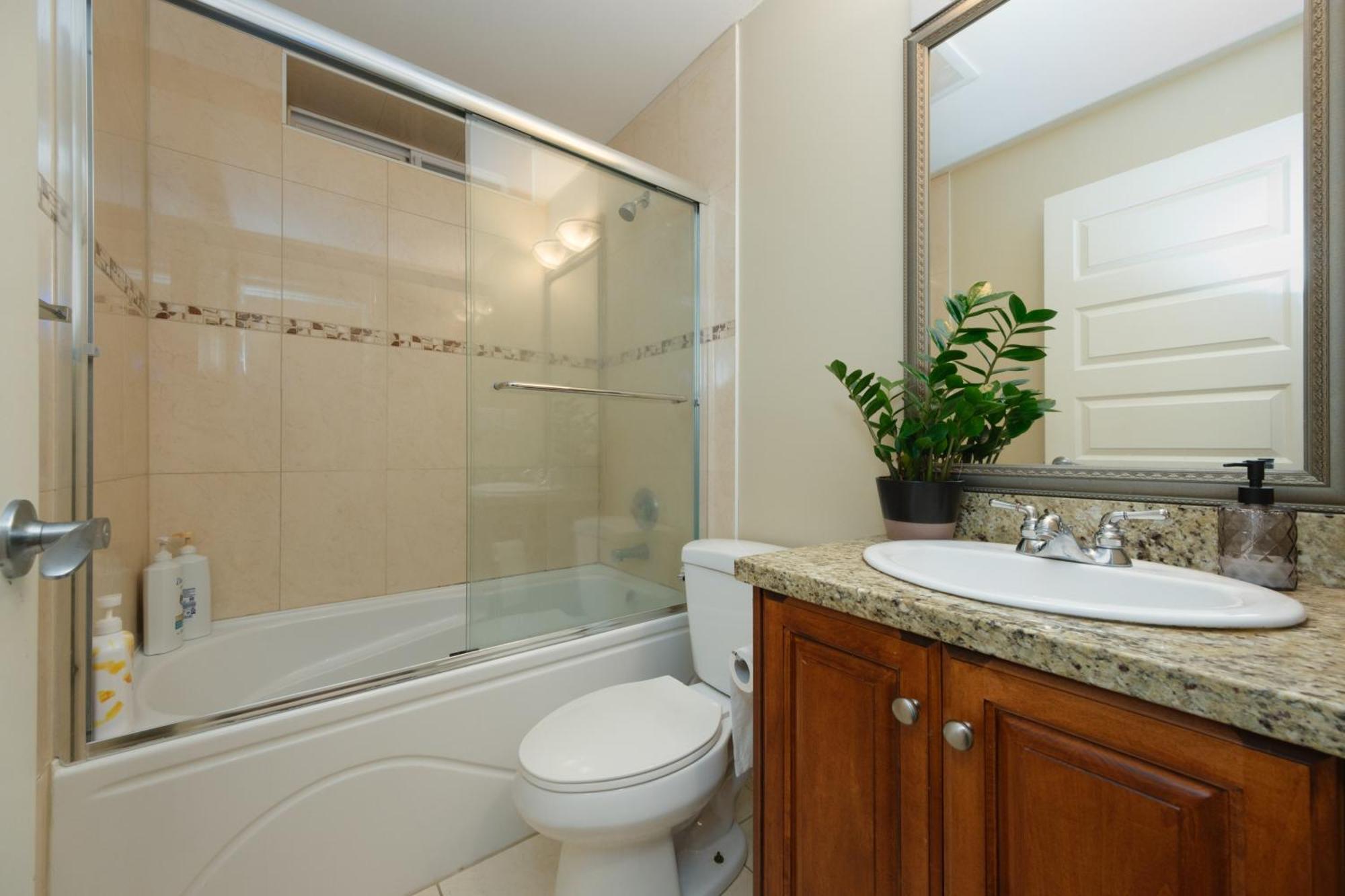 וונקובר Cambie & 61St Ave Homestay מראה חיצוני תמונה